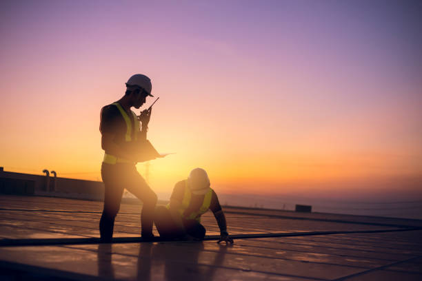 Best Emergency Roof Repair  in Como, WI