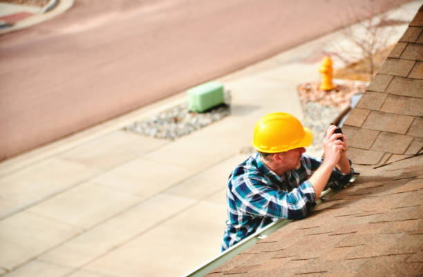 Best Flat Roof Repair Services  in Como, WI